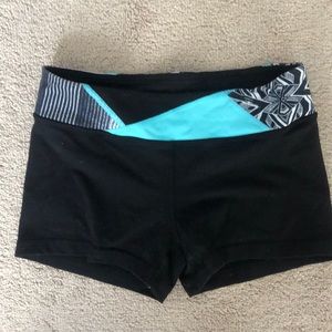Ivivva reversible shorts